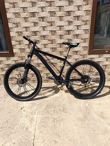 velo strim: Dağ velosipedi – 26 lıq təkərlər, RockShox amortizatorlu çəngəl — 10