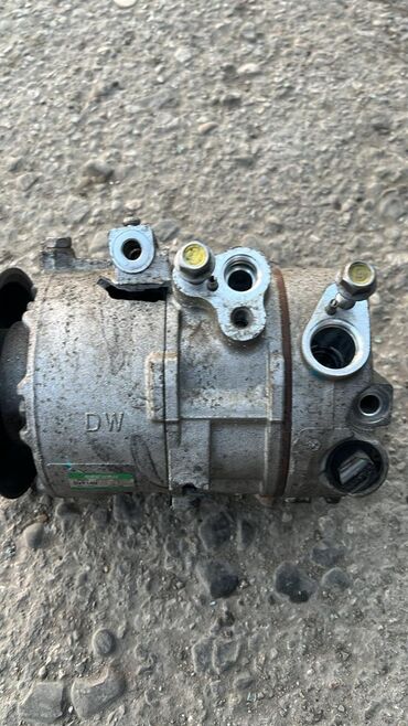 Kompressorlar: İşlənmiş avtomobil kondisioner kompressoru. Hava axını yaratmaq və — 9