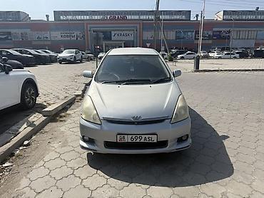 дешевые машина: Toyota WISH: 2003 г., Автомат, Бензин, Минивэн — 1