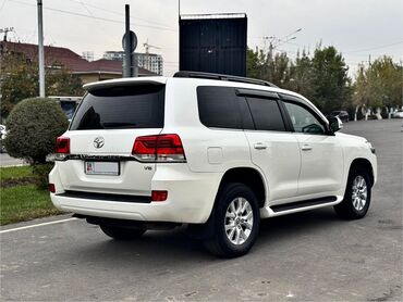 Toyota: Toyota Land Cruiser: 2016 г., 4.6 л, Автомат, Бензиновая, Внедорожник — 5
