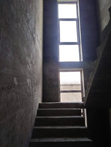 Həyət evləri və villaların satışı: Mərdəkan 9 otaq, 360 kv. m, Təmirsiz -da lalafo.az — 10 Həyət evləri və villaların satışı: Mərdəkan 9 otaq, 360 kv. m, Təmirsiz — 10