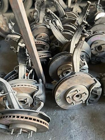 Ступицы: Передняя левая Ступица Б/у, Оригинал, Япония — 2