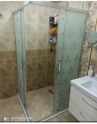 Duş kabinaları, arakəsmələr: Yeni Üstü açıq kabina, Künc üçün, Pulsuz çatdırılma — 8