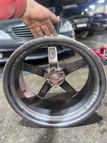 Disklər: İşlənmiş Disk R 20, 5 Boltlu — 7