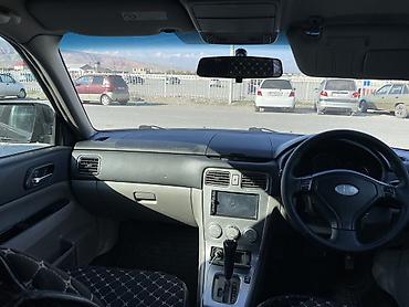 значок bmw: Subaru Forester: 2006 г., 2 л, Автомат, Бензин, Кроссовер — 8