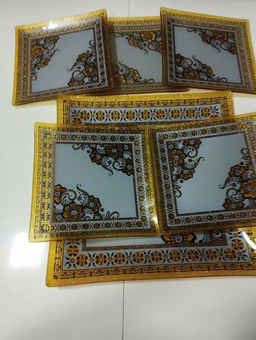 nişan tort sekilleri: Nahar dəsti, rəng - Qızılı, Şüşə