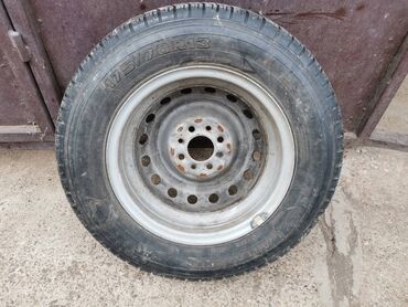 Gume i felne: Gume KAMA 205 dimenzija 175 70 R13 . Polovna, očuvana. Skinute sa — 10