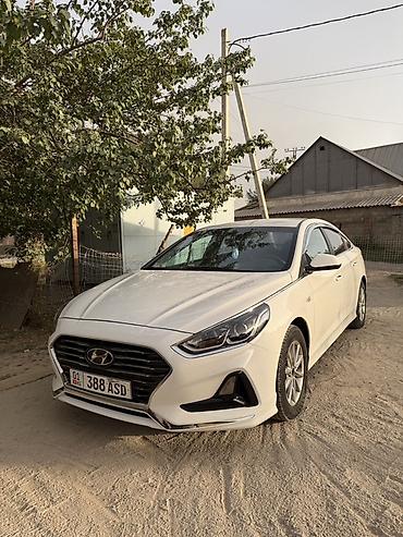 Hyundai Sonata: 2018 г., 2 л, Автомат, Бензин, Седан