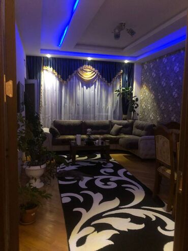 Uzunmüddətli kirayə mənzillər: Xətai rayonu,Neapol krugu yaxınlıqı afrodita şadlıq sarayın yanı.Samed — 1