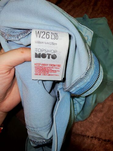 Farmerke: Ženske farmerke – nekoliko para Cena za dva para koju imaju ostecenja — 11