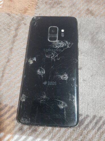 srtuk guma je: Samsung Galaxy S9, 64 GB, bоја - Crna, Broken phone