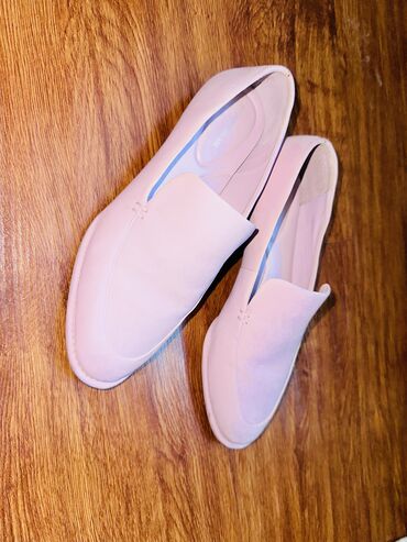 обувь 34: Лоферы в идеальном состоянии, легкие удобные надевали пару раз !