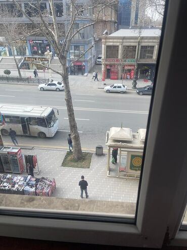 Mənzil kirayələyirəm: 3 otaqlı, 85 kv. m — 5