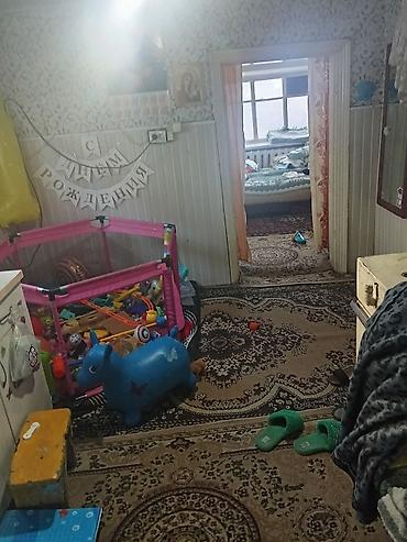 Продажа коттеджей и домов: Продам дом в Канте. - Одноэтажный дом с белым фасадом, пластиковыми — 12