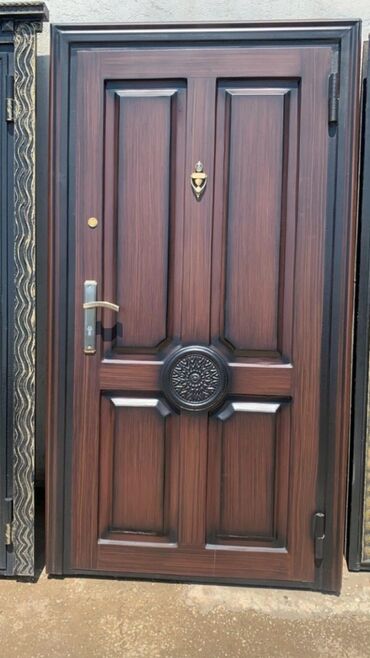 Darvazaların rənglənməsi: 300manatdan başlayan qiymetler.çatdırılma quraşdırılma -da lalafo.az — 14 Darvazaların rənglənməsi: 300manatdan başlayan qiymetler.çatdırılma quraşdırılma — 14