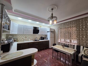 Pilləkən məhəccərləri: Yeni Pilləkən məhəccəri, Daş — 17