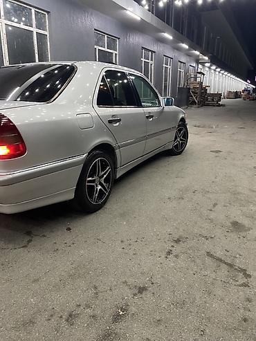 Nəqliyyat: Mercedes-Benz C 230: 2.3 l | 1999 il Sedan — 10