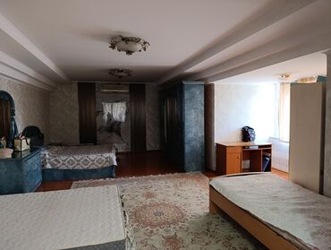 Продажа домов: Дом, 300 м², 6 комнат, Риэлтор — 27