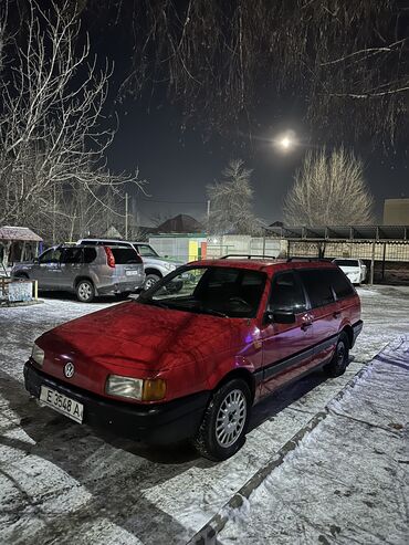 Volkswagen: Volkswagen Passat: 1991 г., 1.8 л, Механика, Бензин, Универсал