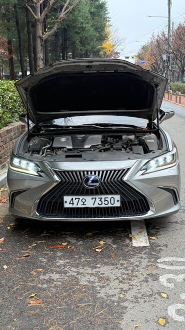 Lexus: Lexus ES: 2019 г., 2.5 л, Вариатор, Гибрид, Седан — 26