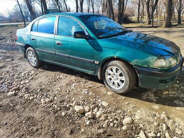 тайота majesta: Toyota Avensis: 1998 г., 1.6 л, Механика, Бензин, Седан