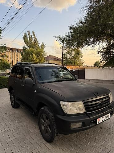hero 4: Toyota Land Cruiser: 2005 г., Внедорожник — 3