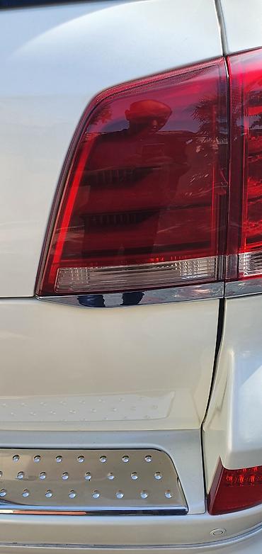 prius qabaq bufer: Toyota 2013 il, İşlənmiş — 2
