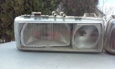 Auto delovi: Audi kupe farovi.,, — 3