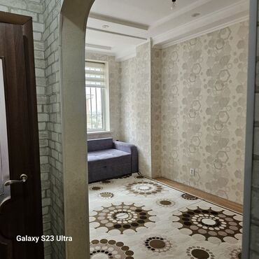 10 мкр квартира: 1 комната, 30 м², Элитка, 6 этаж, Косметический ремонт