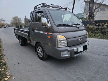 машина в долг: Hyundai Porter: 2024 г., 2.5 л, Типтроник, Дизель, Универсал
