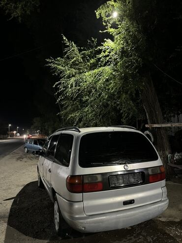 самара машина: Volkswagen Sharan: 1996 г., 2 л, Механика, Бензин, Минивэн