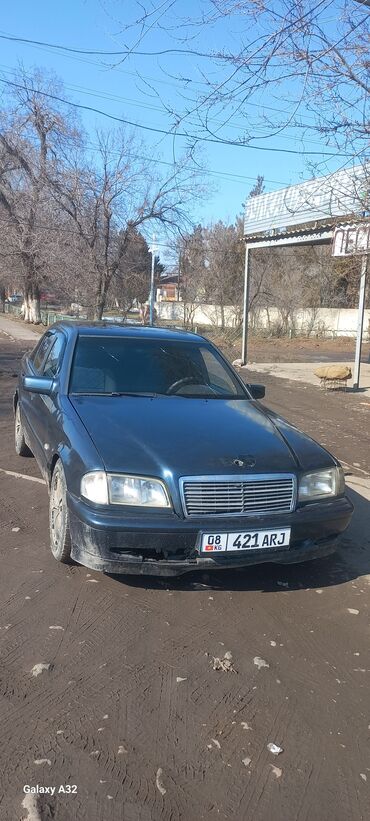 машина дешовая: Mercedes-Benz C-Class: 1997 г., 2 л, Механика, Бензин, Седан