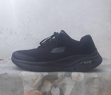 skecher: Orijinal ""Skechers Arch Fit" idman ayaqqabıları. Yaxşı vəziyyətdədir — 2