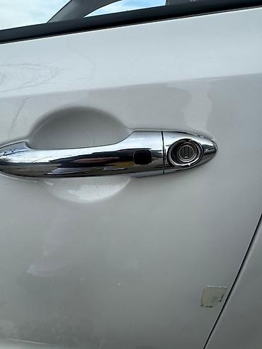 Другие детали салона: Kia Rio — интерьер и мультимедийная система - Штатная мультимедийная — 14