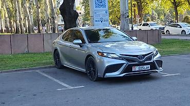 миша: Toyota Camry: 2020 г., 2.5 л, Вариатор, Бензин, Седан — 2