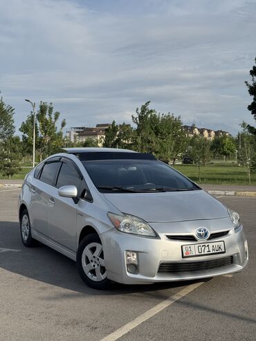 corolla runx: Toyota Prius: 2010 г., 1.8 л, Автомат, Гибрид, Хэтчбэк