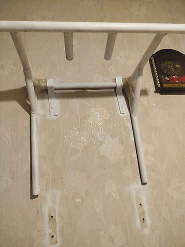 ev ucun turnik: Divar üçün turnik (çəkic çubuğu) - Material: metal boru konstruksiya — 5