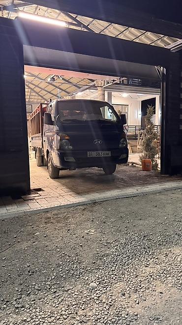porter: Hyundai Porter — малотоннажный грузовик с бортовой платформой и — 2