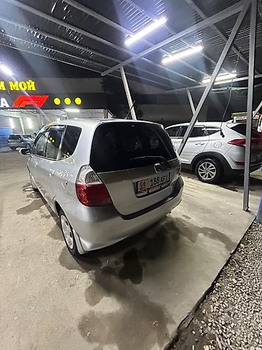 245 50 19: Honda Fit: 2006 г., 1.3 л, Вариатор, Бензин, Хэтчбэк — 5