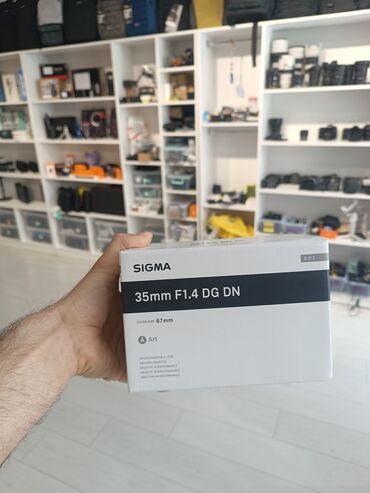 Объективы и фильтры: Sigma 35mm f1.4