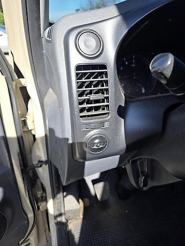 Kia: Kia BONGO: 2020 г., 2.4 л, Механика, Газ, Фургон — 12