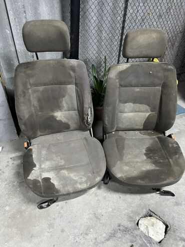 эстима сидения: Переднее сиденье, Велюр, Audi 2024 г., Б/у, Оригинал, Германия