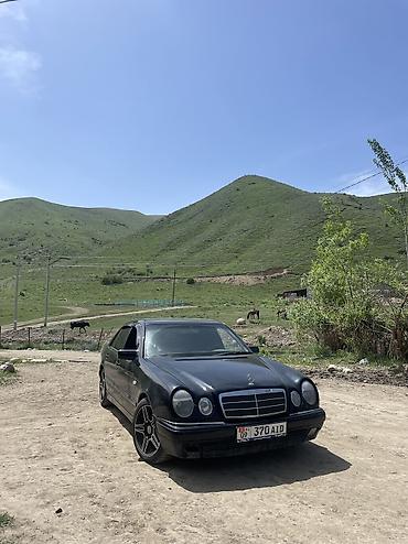 кочкор авто: Mercedes-Benz : 1999 г., 3.2 л, Автомат, Бензин, Вэн/Минивэн — 1