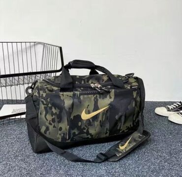 Спортивные сумки: ПРОДАЮ НОВУЮ ОЧЕНЬ КАЧЕСТВЕННУЮ И СТИЛЬНУЮ СУМКУ,ПОДОЙДЕТ КАК ДЛЯ — 16