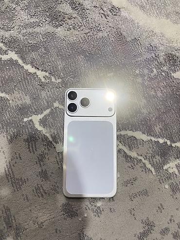 Apple iPhone: IPhone 17 Pro Max, Новый, 256 ГБ, Белый, Чехол, Коробка, 89 % — 10