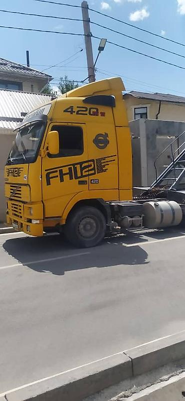 hiab 250: Тягач, Volvo, 1998 г., Без прицепа — 1