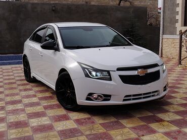 Chevrolet: Chevrolet Cruze: 1.4 l | 2014 il 169000 km Sedan