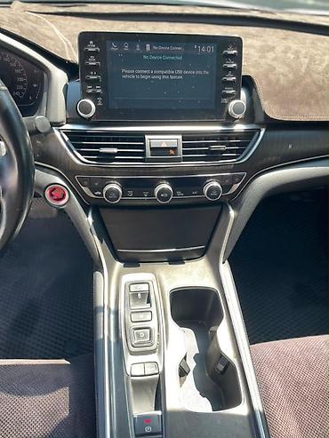мото honda: Honda Accord: 2017 г., 1.5 л, Вариатор, Бензин, Седан — 10
