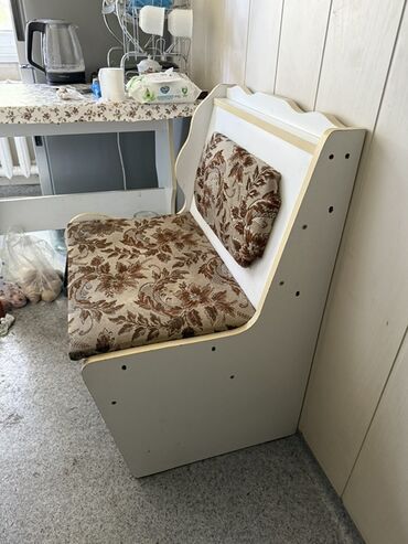 Банкетки: Банкетка, Б/у, Без полок, Самовывоз, цвет - Белый — 7