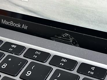 Ноутбуки Apple (MacBook): Б/у, Apple M1, ОЗУ, RAM: 8 ГБ — 9